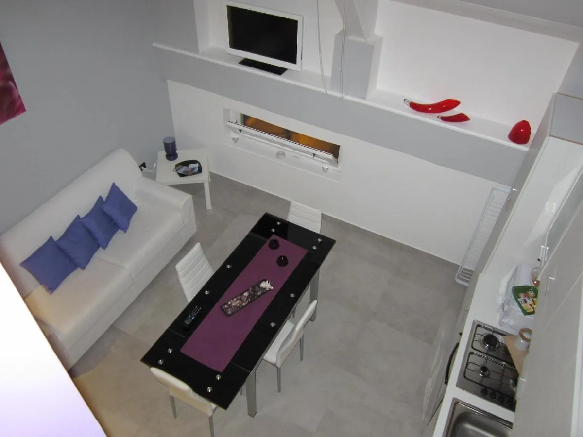 Appartamenti Gli Archi Balestrate 0*,